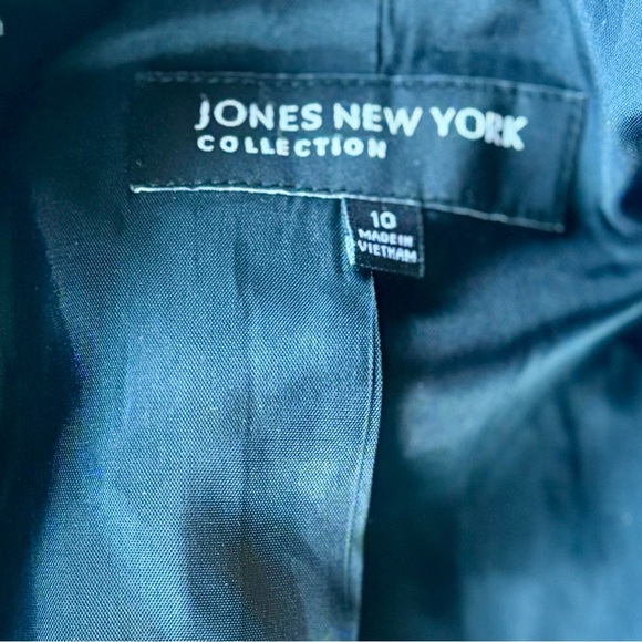 Jones New York Black and Gold Patterned Blazer - Picture 2 of 5